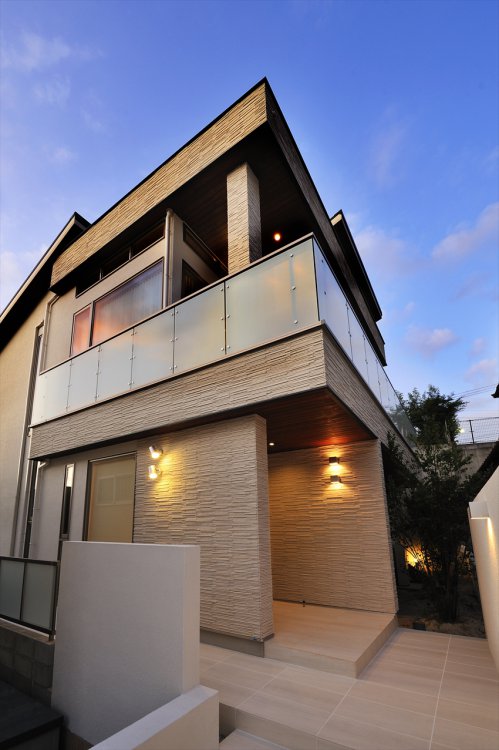 光と風」「プライバシー」「心地よい」を設計力で実現した都市型住宅